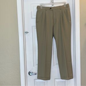 Haggar Men's Tan Chino Pants Classic Fit Size 34x30